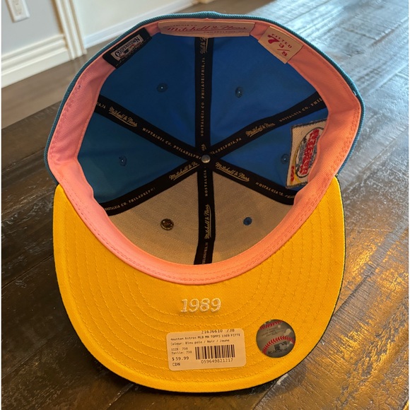 Houston Astros Baseball Hat - Picture 3 of 3